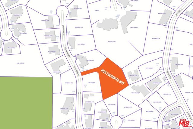 Image 10 of 12 For 1026 Enchanted Way