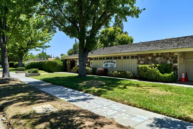 Image 47 of 55 For 7068 Brooktree Way