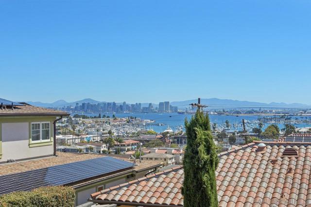 1250 Willow St, San Diego CA: https://media.crmls.org/mediaz/3e8f5c0e-9cba-42ff-9ca4-c39ea721ba03.jpg