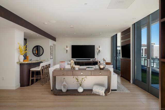 Image 8 of 66 For 645 Front St  2204