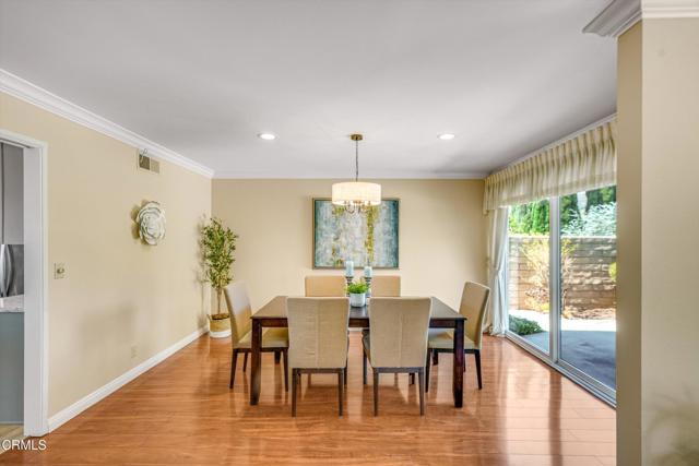 Detail Gallery Image 9 of 44 For 19015 Braemore Rd, Porter Ranch,  CA 91326 - 4 Beds | 3 Baths