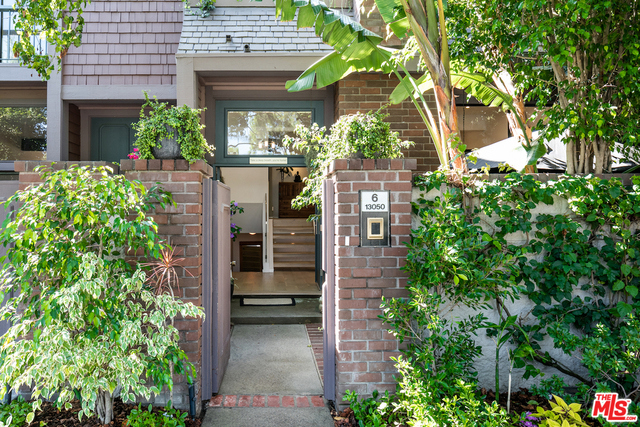 13050 Mindanao Way, 6 photo 33