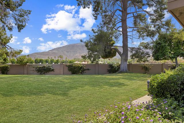 77 Majorca Drive, Rancho Mirage CA: https://media.crmls.org/mediaz/3e90bf48-b248-418e-b8bc-c75ae7af1487.jpg