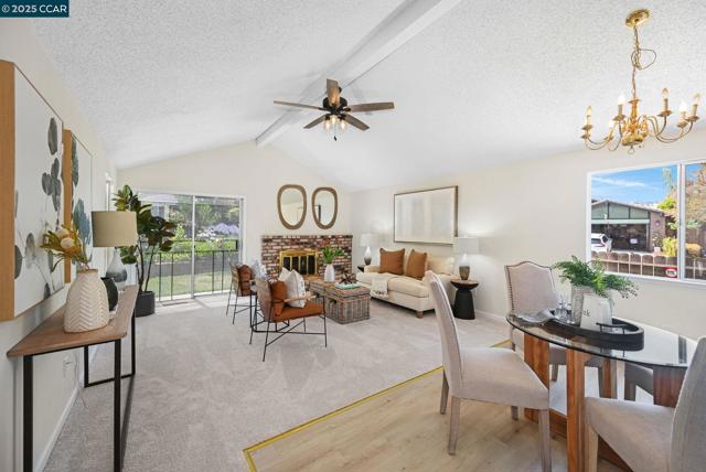 5040 Murchio Dr, Concord CA: https://media.crmls.org/mediaz/3e91f71b-a767-489d-8b50-ab19bca6c11c.jpg