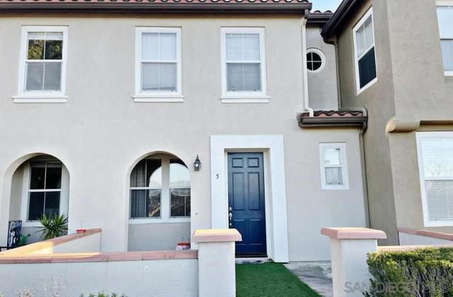 7770 Via Belfiore, San Diego CA: https://media.crmls.org/mediaz/3e927e1e-2f79-4864-adc5-fbf11aed95d1.jpg