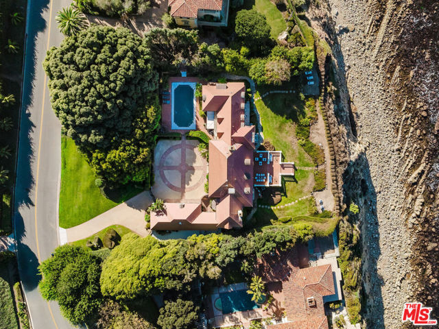 605 Paseo Del Mar, Palos Verdes Estates, California 90274, 6 Bedrooms Bedrooms, ,6 BathroomsBathrooms,Residential,For Sale,Paseo Del Mar,24472531