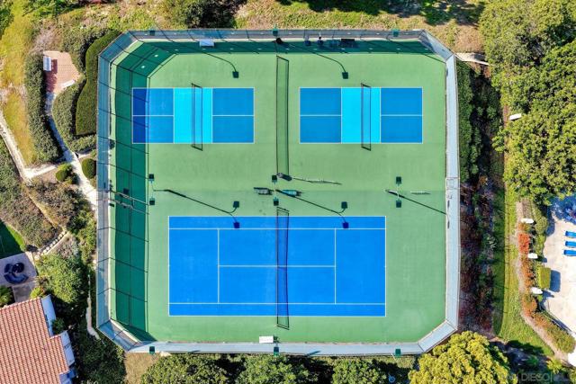 1711 Burgundy Rd., Encinitas CA: https://media.crmls.org/mediaz/3e944112-b969-43ec-a8cc-091c1d5c9e30.jpg