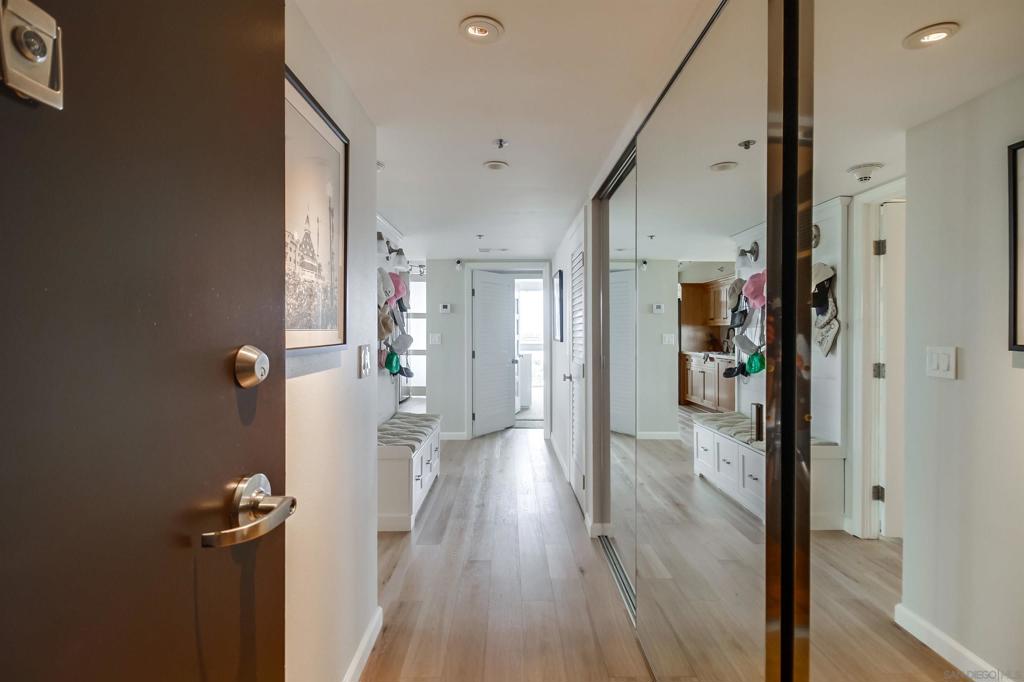 MLS #250033972SD img 20