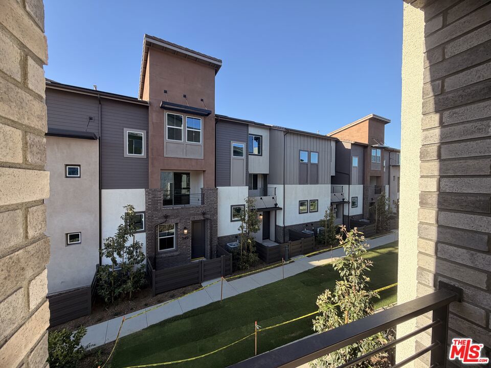 240 Abacus Ave - photo 8