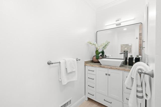 212 Ramona Street, San Mateo CA: https://media.crmls.org/mediaz/3e962e1d-8e0e-4e8b-af90-5c39ed7df878.jpg