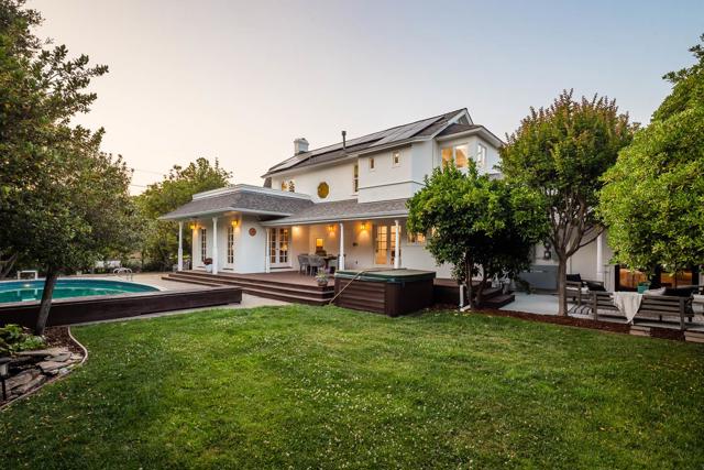 1404 Bryant Street, Palo Alto CA: https://media.crmls.org/mediaz/3e991411-d179-4bc0-a122-b73fe4d8f8aa.jpg