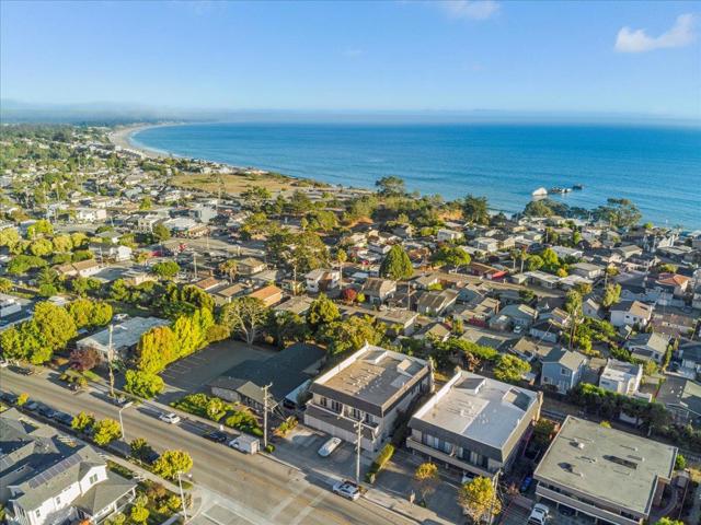261 Sea Ridge Road, Aptos CA: https://media.crmls.org/mediaz/3e99fd55-b84c-4d0d-be18-260a6e455c56.jpg