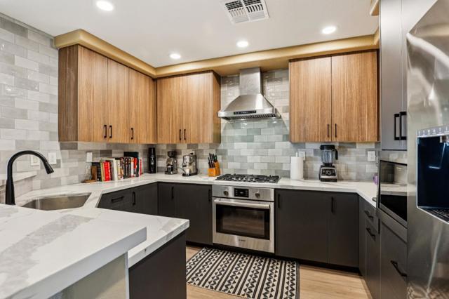 6264 Rocky Point Court, Oakland CA: https://media.crmls.org/mediaz/3e9bcdeb-387a-4da5-a2cc-7b9ae4de52b8.jpg