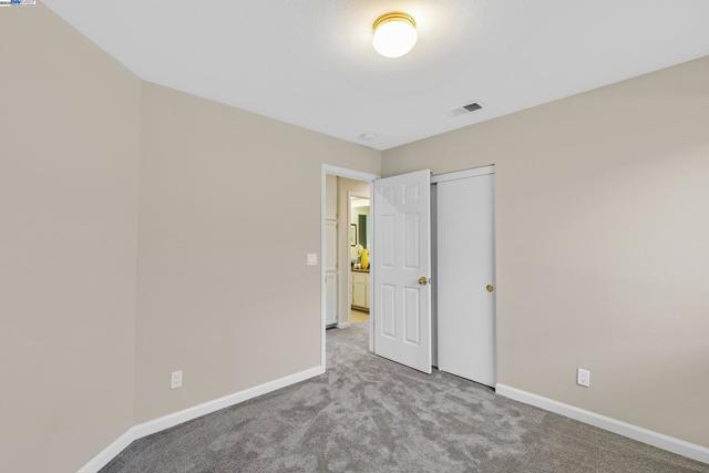 7777 Crossridge Rd, Dublin CA: https://media.crmls.org/mediaz/3e9bd327-677e-4689-a1e8-3abcb9b44fe8.jpg
