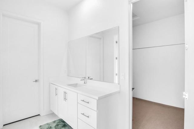 6326 Moser Way, Tracy CA: https://media.crmls.org/mediaz/3e9c4081-2d2d-4297-b855-ee793ed950d0.jpg