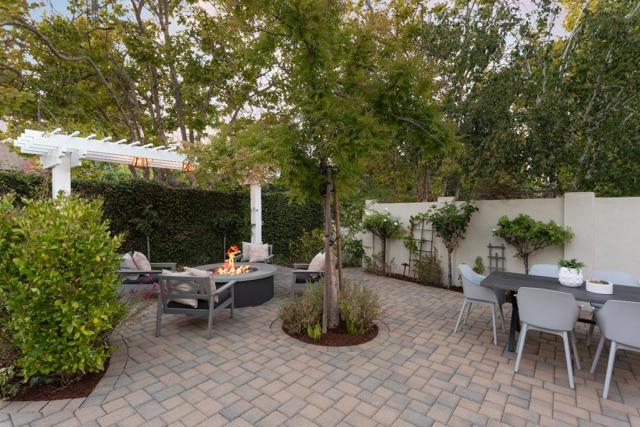 343 Warren Road, San Mateo CA: https://media.crmls.org/mediaz/3e9c45eb-2c9f-4812-80e6-10c0559ae1c2.jpg