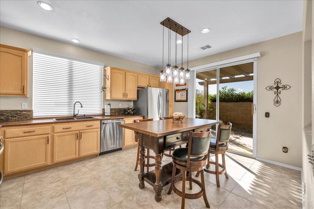 MLS #219138032DA image #15