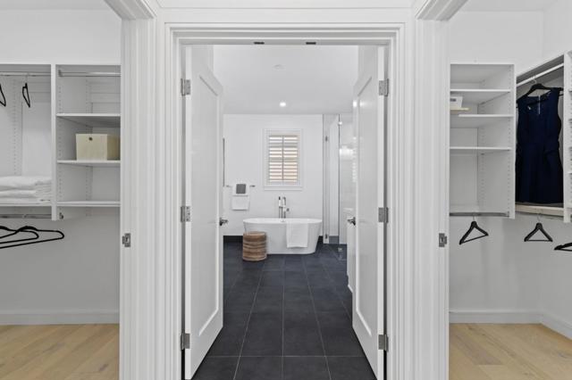 356 Santana Row, San Jose CA: https://media.crmls.org/mediaz/3e9d6d28-726e-4adc-9847-4e7cf6583441.jpg