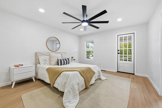 Detail Gallery Image 24 of 37 For 2298 Lindsay Dr, Carlsbad,  CA 92008 - 2 Beds | 2 Baths