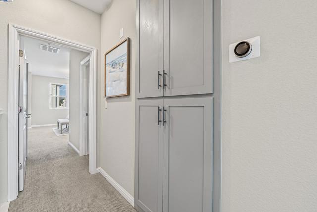 37336 Duckling Ter, Fremont CA: https://media.crmls.org/mediaz/3e9ed891-0932-45f7-8fef-ec66255efaa8.jpg