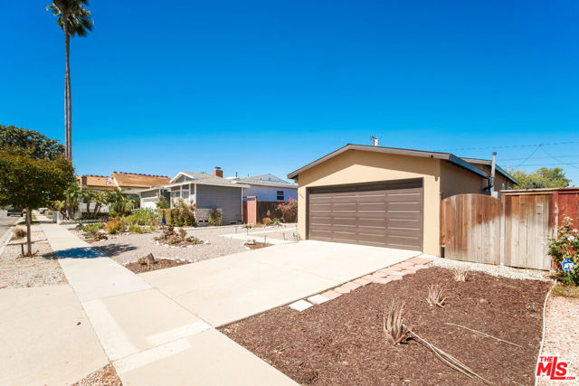 2425 Loftyview Drive, Torrance, California 90505, 3 Bedrooms Bedrooms, ,2 BathroomsBathrooms,Residential,Sold,Loftyview,22194747