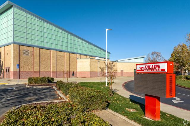 4986 Grayhawk Court, Dublin CA: https://media.crmls.org/mediaz/3e9fb1c2-5ccd-4b97-8014-2d9dcaad3d5d.jpg