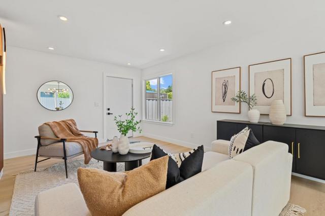 1868 Bagpipe Way, San Jose CA: https://media.crmls.org/mediaz/3e9fe4d4-ee3a-4d73-adbd-fa0681a1847c.jpg