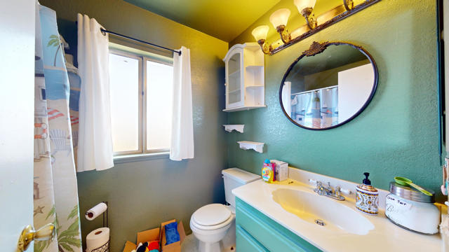 23809 New England 25