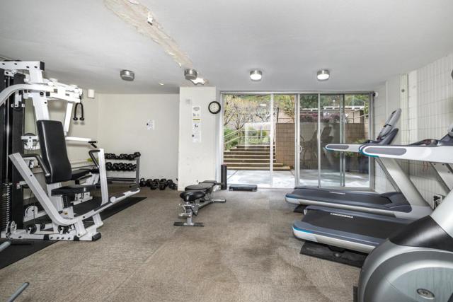 400 Davey Glen Road, Belmont CA: https://media.crmls.org/mediaz/3ea08b0c-dc30-4afb-8dd3-6839e167839e.jpg