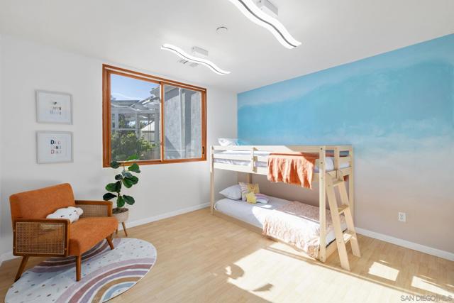 16334 Woodson View Rd, Poway CA: https://media.crmls.org/mediaz/3ea135ef-6cd7-42ad-80d9-817930e976a8.jpg
