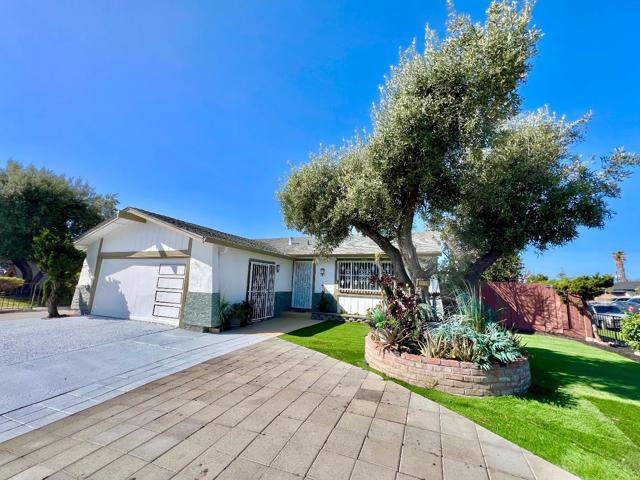 1151 Leeward Drive, San Jose CA: https://media.crmls.org/mediaz/3ea196f4-b14c-4584-b0aa-2b58bfbcc26b.jpg