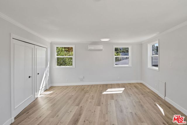 2383 Panorama Terrace, Los Angeles CA: https://media.crmls.org/mediaz/3ea1f618-3ed3-4a24-b66c-2b218553bff1.jpg
