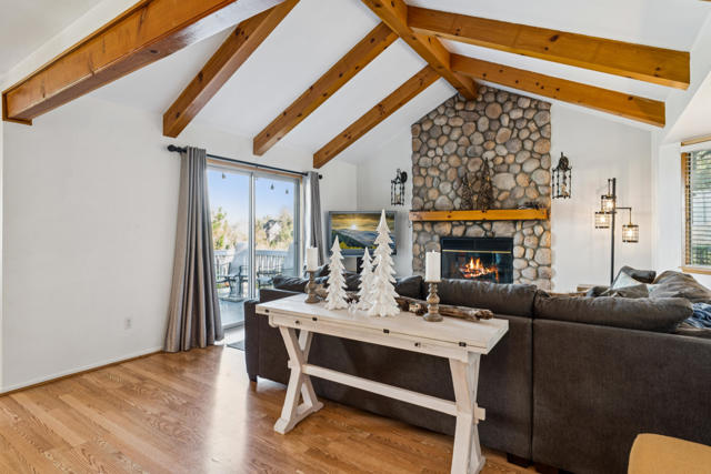 1287 Sequoia Drive, Lake Arrowhead, CA 92352