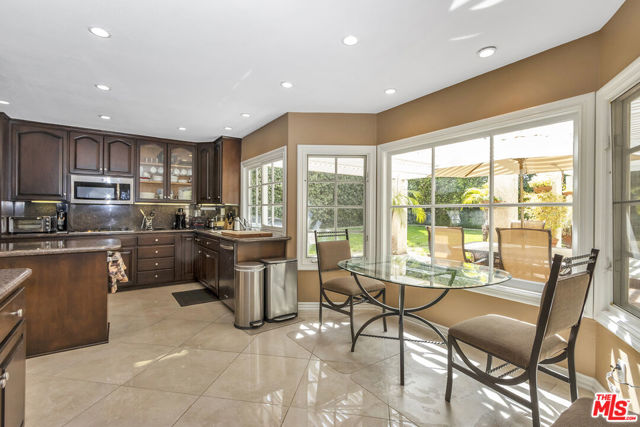 10329 Melvin Avenue, Porter Ranch CA: https://media.crmls.org/mediaz/3ea2bb6d-6255-4a78-81e0-0dd5c1036f66.jpg