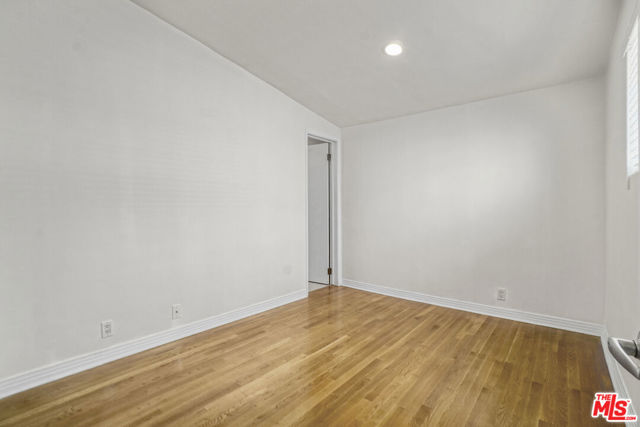 2404 Ocean Park Boulevard, Santa Monica CA: https://media.crmls.org/mediaz/3ea39ef2-7baf-4b72-bd6c-2ff5d2b8e4da.jpg
