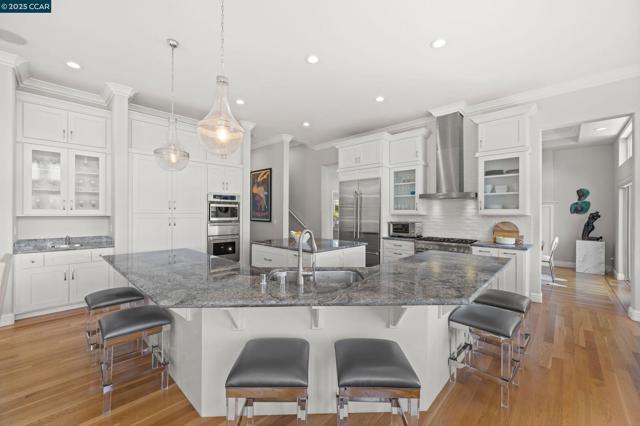 628 Sugarloaf Ct, Walnut Creek CA: https://media.crmls.org/mediaz/3ea48444-d966-4f1c-9e9b-56f78dbec494.jpg