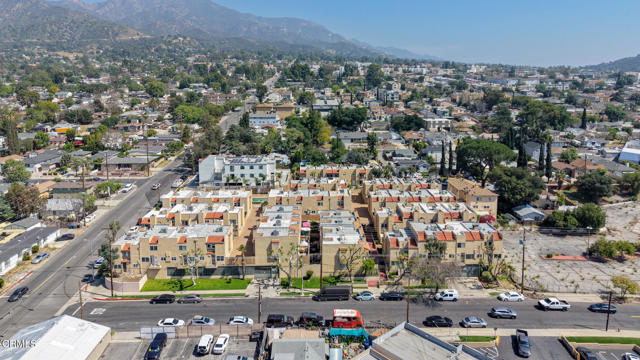 Detail Gallery Image 27 of 27 For 10260 Plainview Ave #12,  Los Angeles,  CA 91042 - 3 Beds | 2/1 Baths