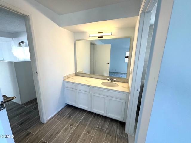 Detail Gallery Image 12 of 18 For 244 Melrose Dr, Oxnard,  CA 93035 - 3 Beds | 2 Baths