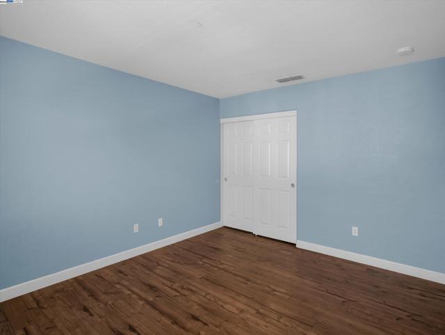 1413 Angus St, Patterson CA: https://media.crmls.org/mediaz/3ea690d2-ebde-4400-84b9-c5a613119525.jpg