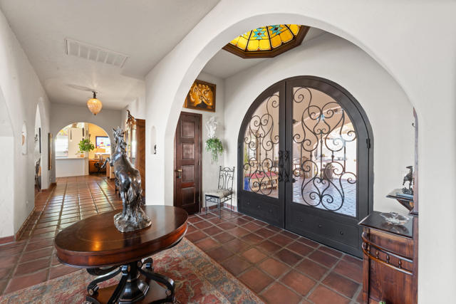 56375 Bighorn Drive, Mountain Center CA: https://media.crmls.org/mediaz/3ea7efdd-e8fb-4bf7-b36d-df79bf166178.jpg