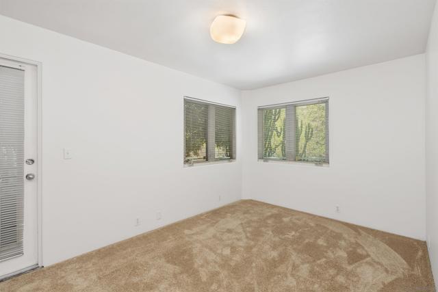 405 W Nutmeg St, San Diego CA: https://media.crmls.org/mediaz/3ea8f0ba-06b7-4ebe-ada4-f47e2398f236.jpg