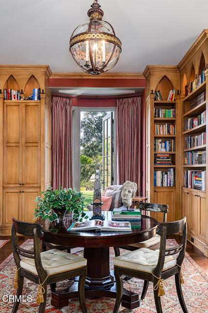 1425 Lombardy Road, Pasadena CA: https://media.crmls.org/mediaz/3ea916ed-2de7-41a7-97c7-64a4ab230b41.jpg