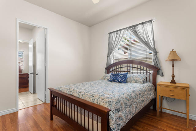 74629 Lavender Way, Palm Desert CA: https://media.crmls.org/mediaz/3ea92d2b-dc3c-4536-97ff-158ca0573601.jpg