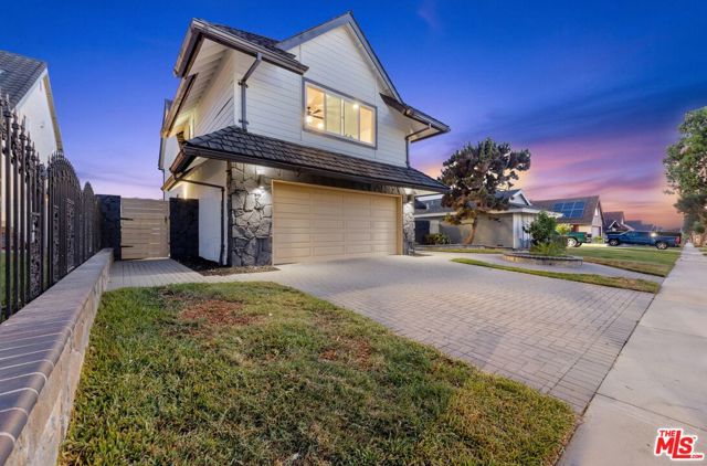 1722 E Turmont Street, Carson CA: https://media.crmls.org/mediaz/3ea96729-2668-486b-94fa-8333d3cd3ace.jpg