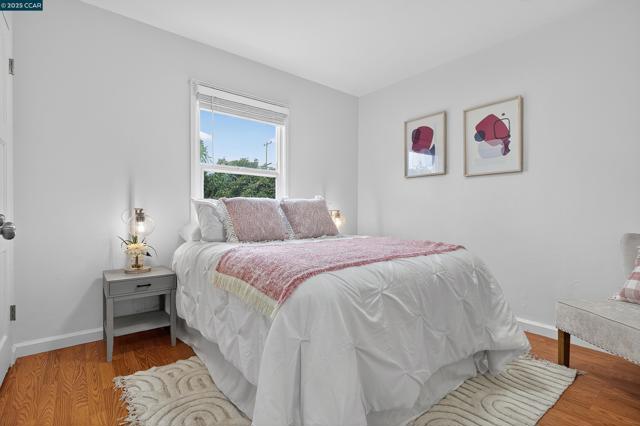 2921 Rollingwood Dr, San Pablo CA: https://media.crmls.org/mediaz/3eaa635a-32dd-47ee-9243-9123a283a339.jpg