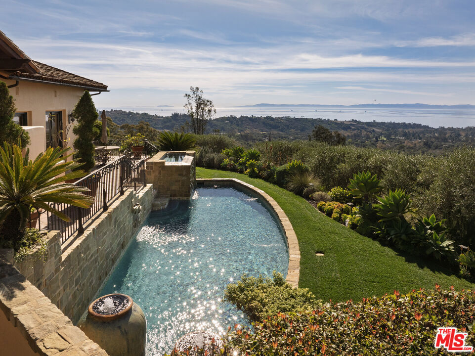 2240 Bella Vista Drive