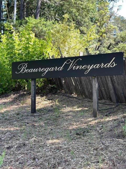 510 Warren Drive, Santa Cruz CA: https://media.crmls.org/mediaz/3eaae11c-bd5c-488a-9469-2210dc5616b0.jpg