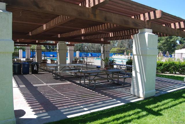 16071 Sun Summit Pt, San Diego CA: https://media.crmls.org/mediaz/3eabd05a-c841-45cd-8500-8dc2aee00af2.jpg