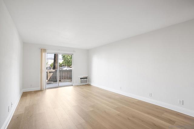 1045 Peach Ave, El Cajon CA: https://media.crmls.org/mediaz/3ead3cf4-3764-4104-9a97-2203b042d01b.jpg