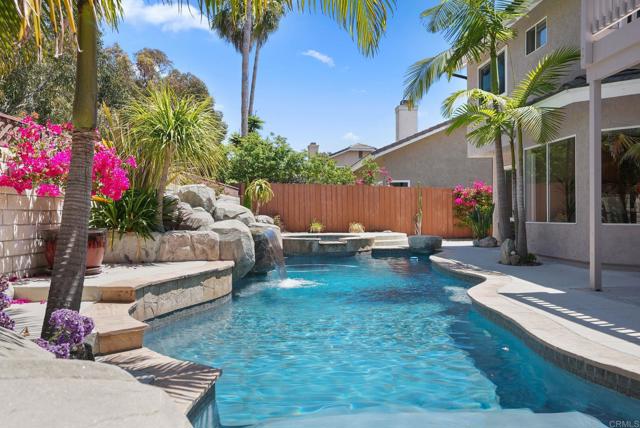 Detail Gallery Image 3 of 44 For 3442 Celinda Dr, Carlsbad,  CA 92008 - 5 Beds | 2/1 Baths